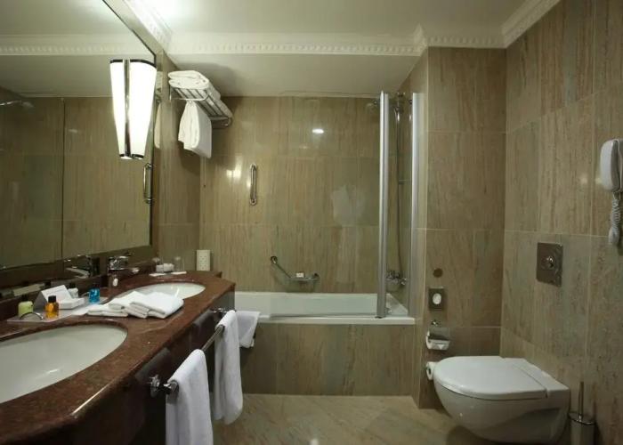Crowne Plaza Minsk Hotel