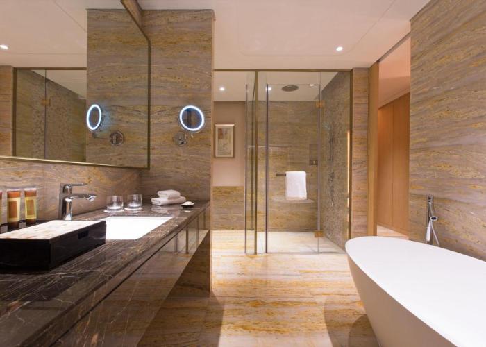 Sheraton Zhanjiang Hotel