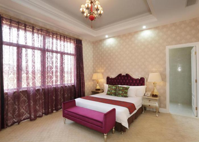 President Hotel at Umodzi Park