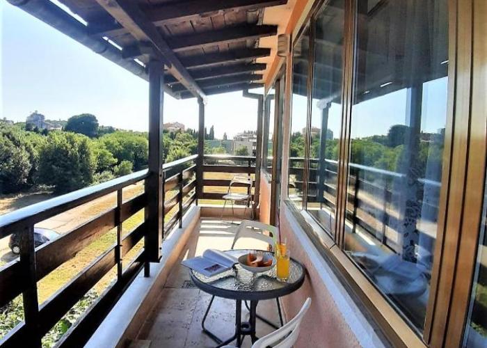 Apt Mirella Apartment