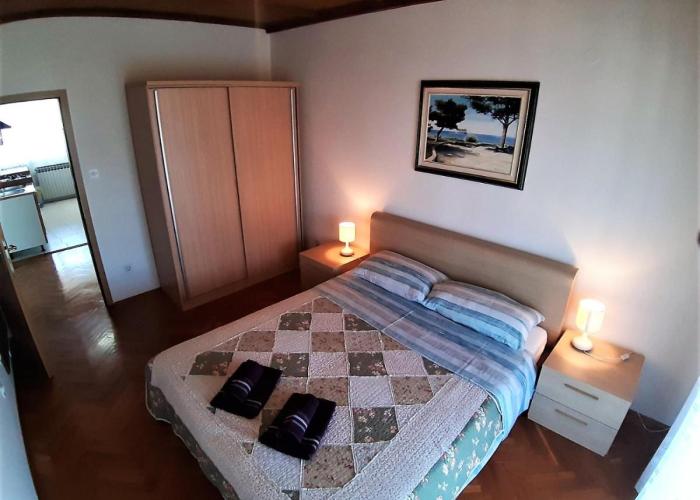 Apt Mirella Apartment
