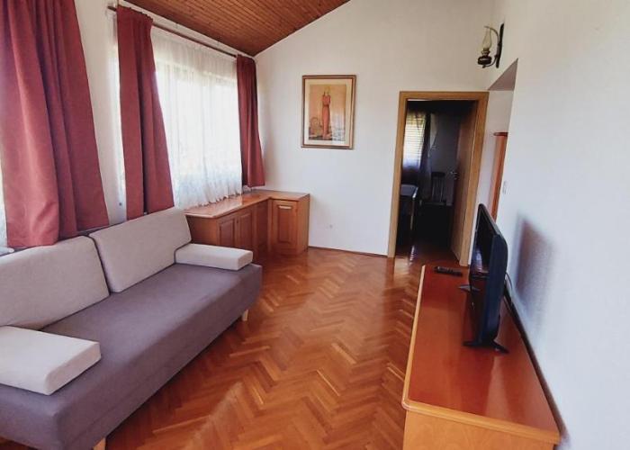 Apt Mirella Apartment
