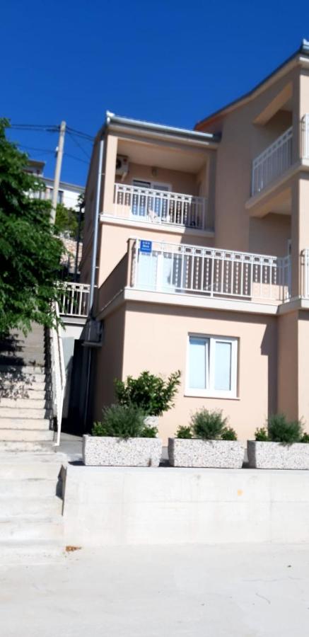 Apartment Roby