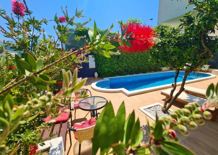 Klaris Guest house