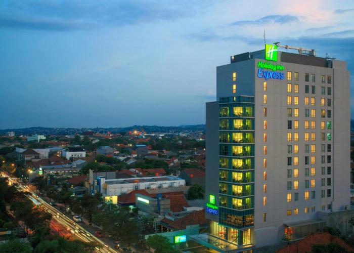 Holiday Inn Express Semarang Simpang Lima, an IHG Hotel