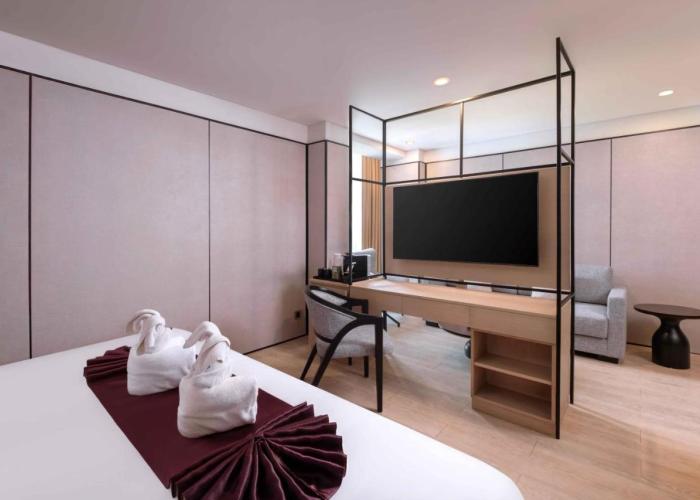 Grand Edge Hotel Semarang - CHSE Certified