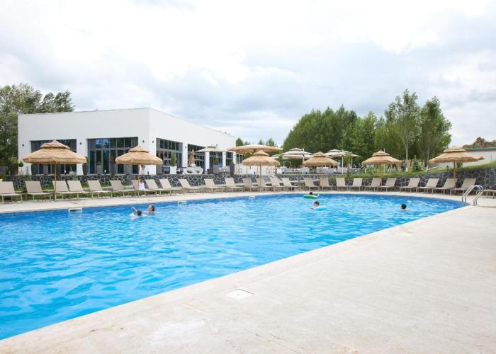 Noy Land Resort