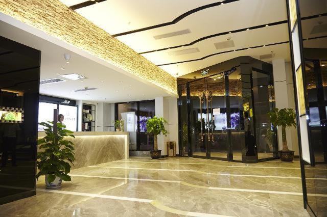 Lavande Hotel Zhanjiang Guomao