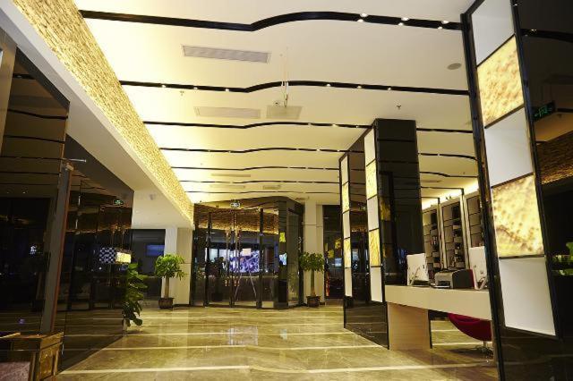 Lavande Hotel Zhanjiang Guomao