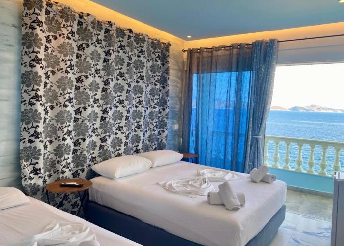Kalemi's Beachside Hotel