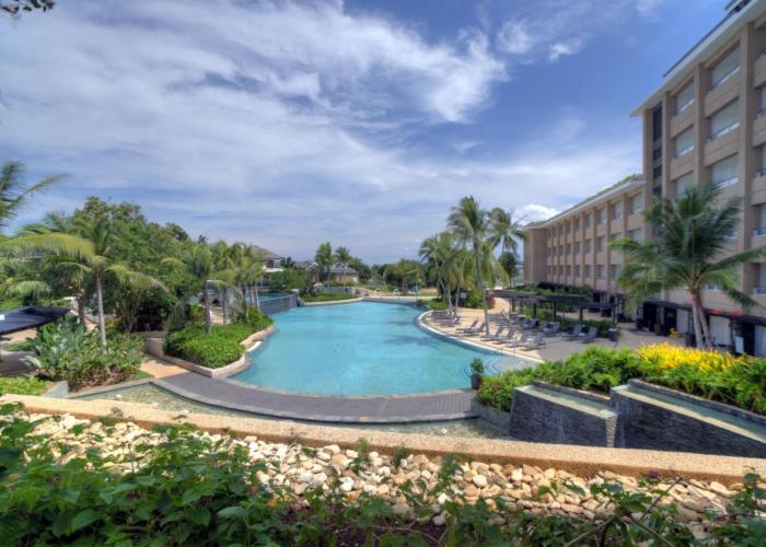 BE Grand Resort, Bohol