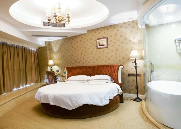 Vienna Hotel Yongzhou Zhiyuan New Bund