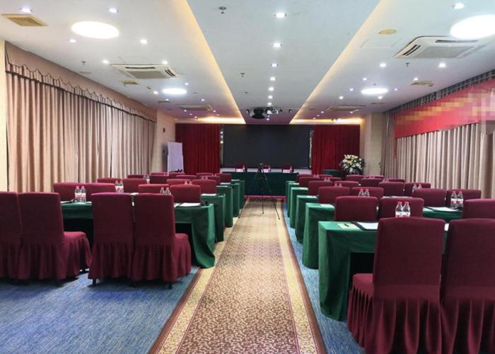 Vienna Hotel Zhanjiang Coast Avenue