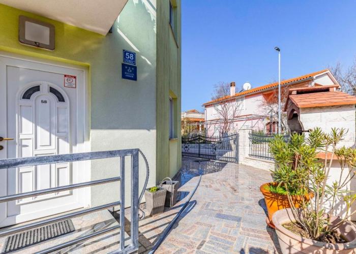 Ferienhaus Pošesi