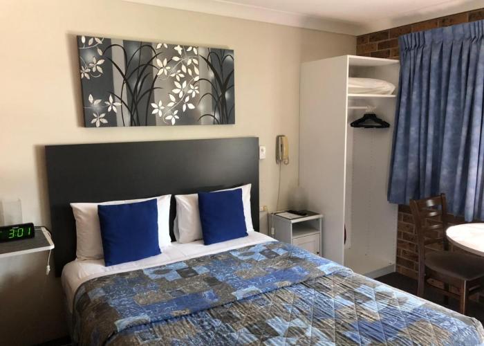 Golden Grain Motor Inn