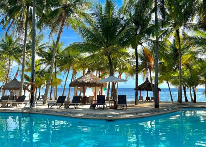 Coco Grove Beach Resort, Siquijor Island
