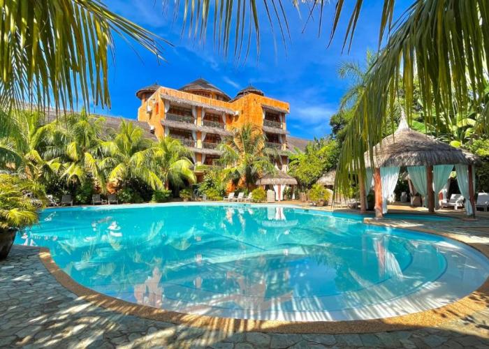 Coco Grove Beach Resort, Siquijor Island