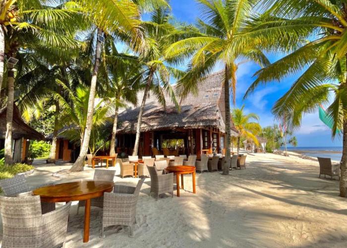Coco Grove Beach Resort, Siquijor Island