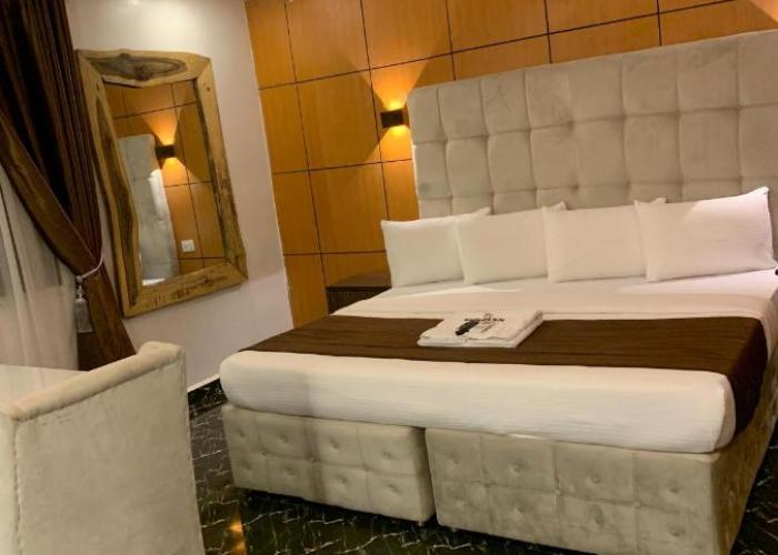 Presken Hotel at International Airport Road