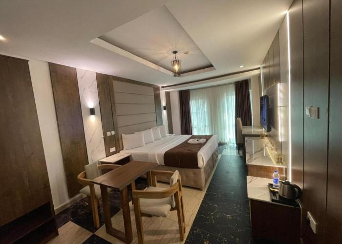 Presken Hotel at International Airport Road