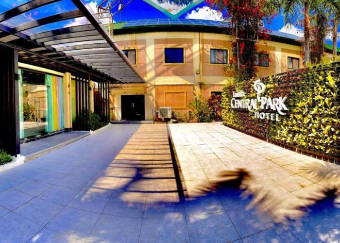 Luisita Central Park Hotel