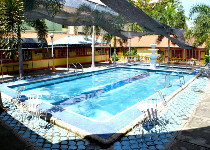 Rufina's Leisure Center