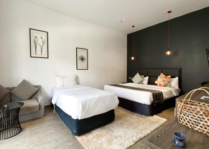 White Boutique Hotel and Residences