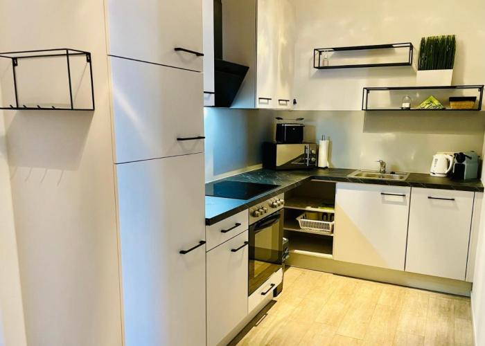 Happy Living Apartments