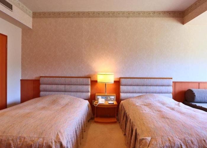 Hotel Miki
