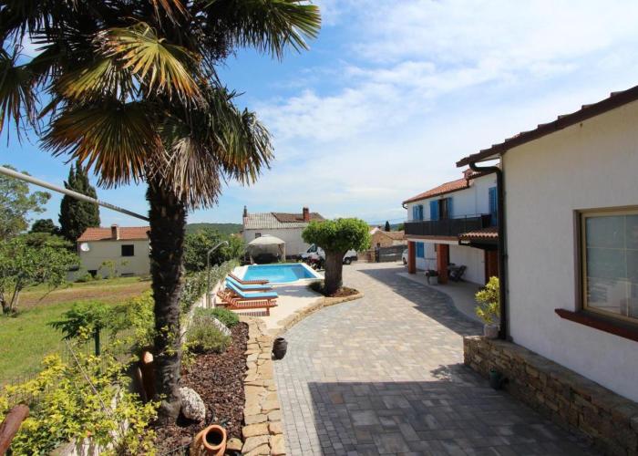 Apartments Midea 2