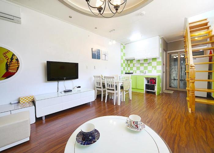 Terrace on the Cloud