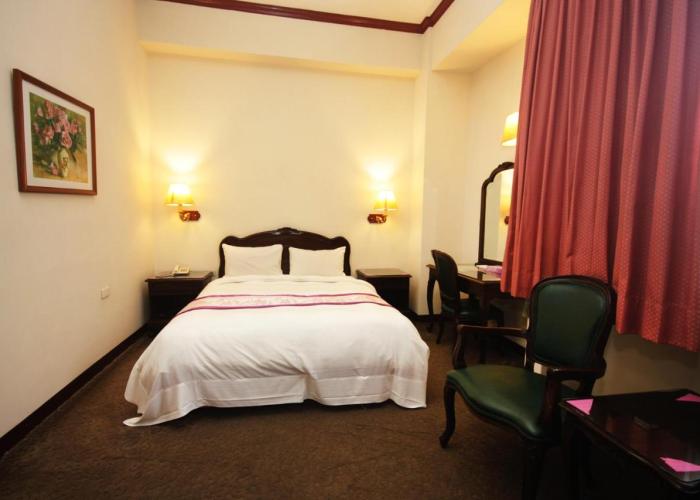 East Commercial Affairs Hotel