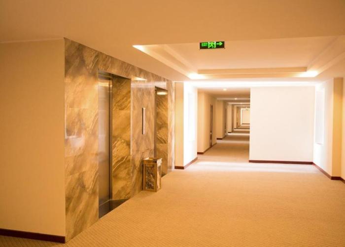 Vinh Plaza Hotel