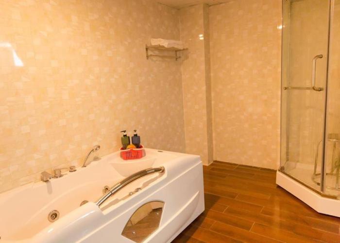 Vinh Plaza Hotel