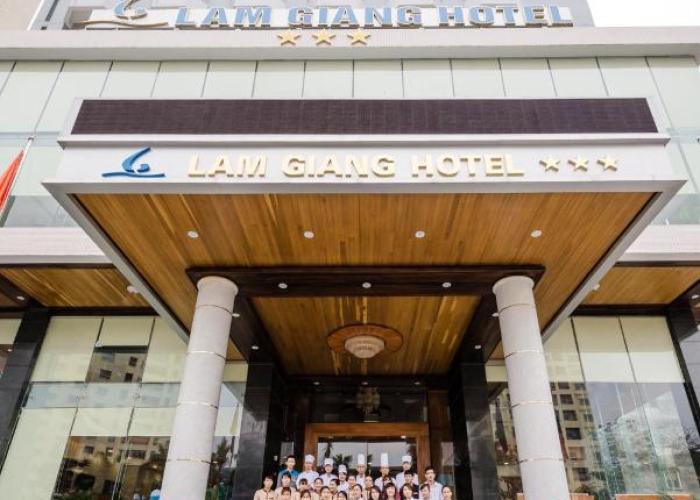 Lam Giang Hotel