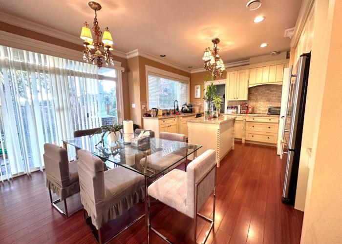 Vancouver Luxury Homestay
