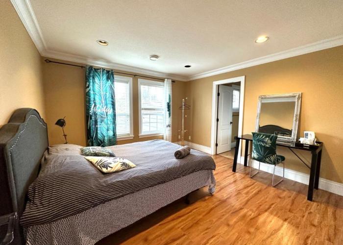 Vancouver Luxury Homestay