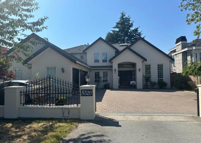 Vancouver Luxury Homestay