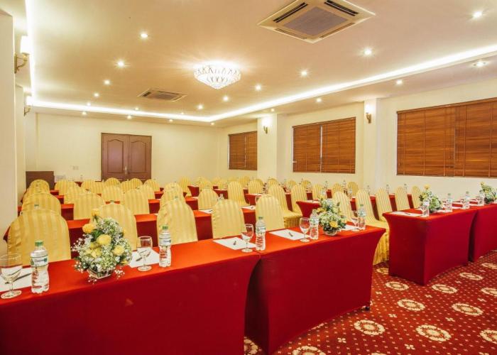 Muong Thanh Vinh Hotel