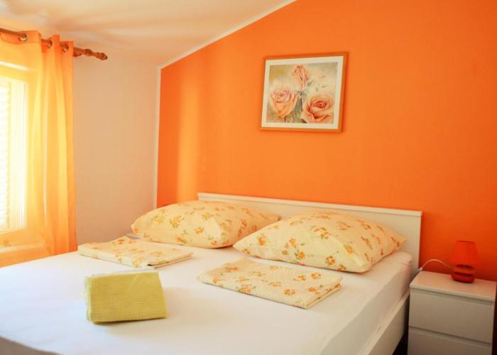 Apartments Mandaric