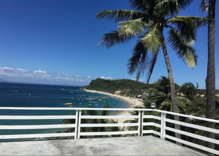 Playa Blanca Beach Resort