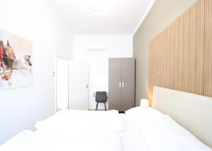 Vienna Stay Apartments or Rooms 1050