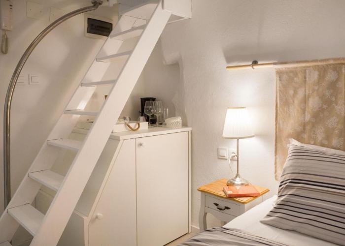 Rooms N&M