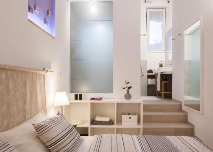Rooms N&M