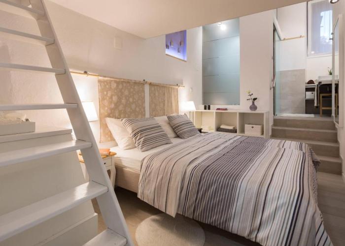 Rooms N&M