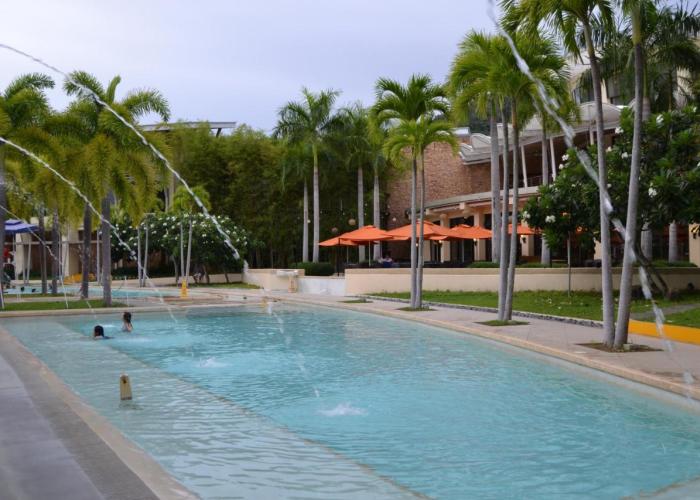 Apartment in Pico De Loro