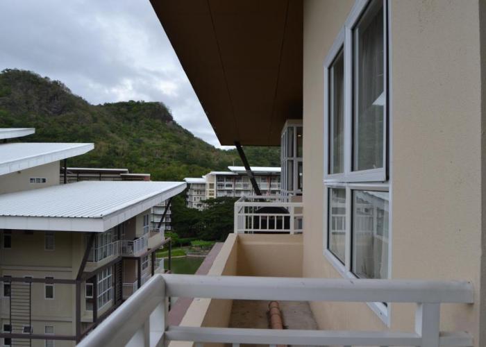 Apartment in Pico De Loro