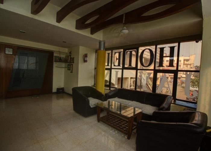 Hotel Jay International