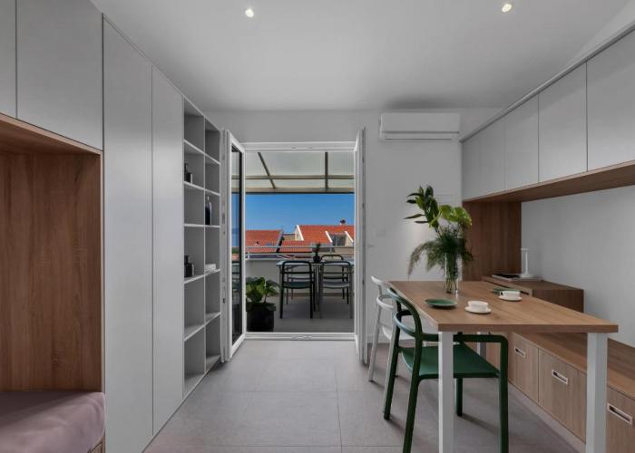 Apartments No 18
