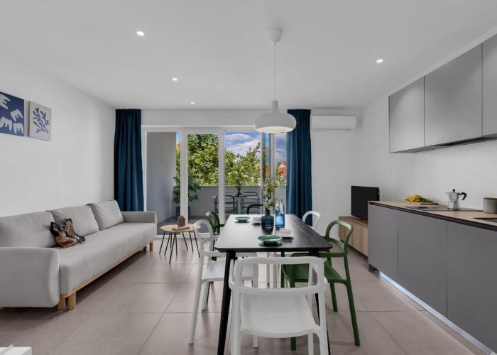 Apartments No 18